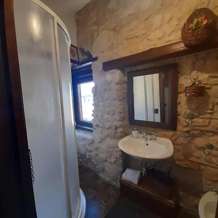 Bed & Breakfast Antica Dimora Historic Building *