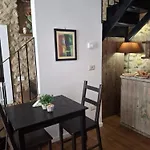 Bed & Breakfast Antica Dimora Historic Building