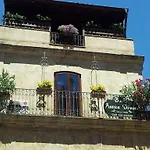 Antica Dimora Historic Building Bed & Breakfast