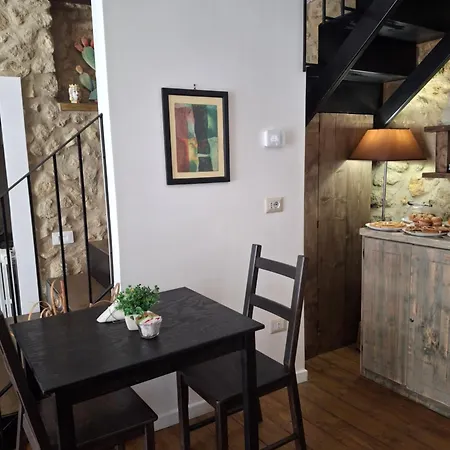B&B Antica Dimora Historic Building