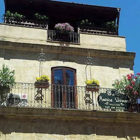 Antica Dimora Historic Building B&B
